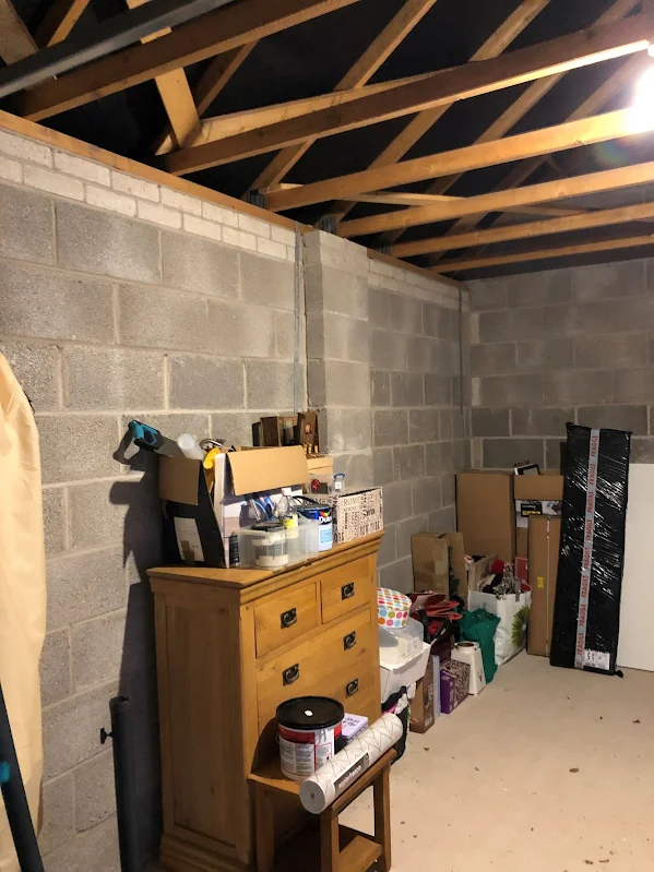 Garage conversion — photo 6 of 7