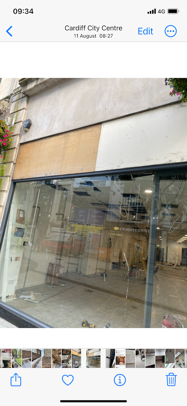 Cardiff City Centre Shop Front — photo 5 of 8