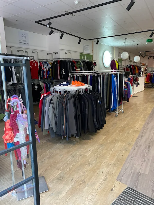 Cardiff City Centre Shop Front — photo 4 of 8