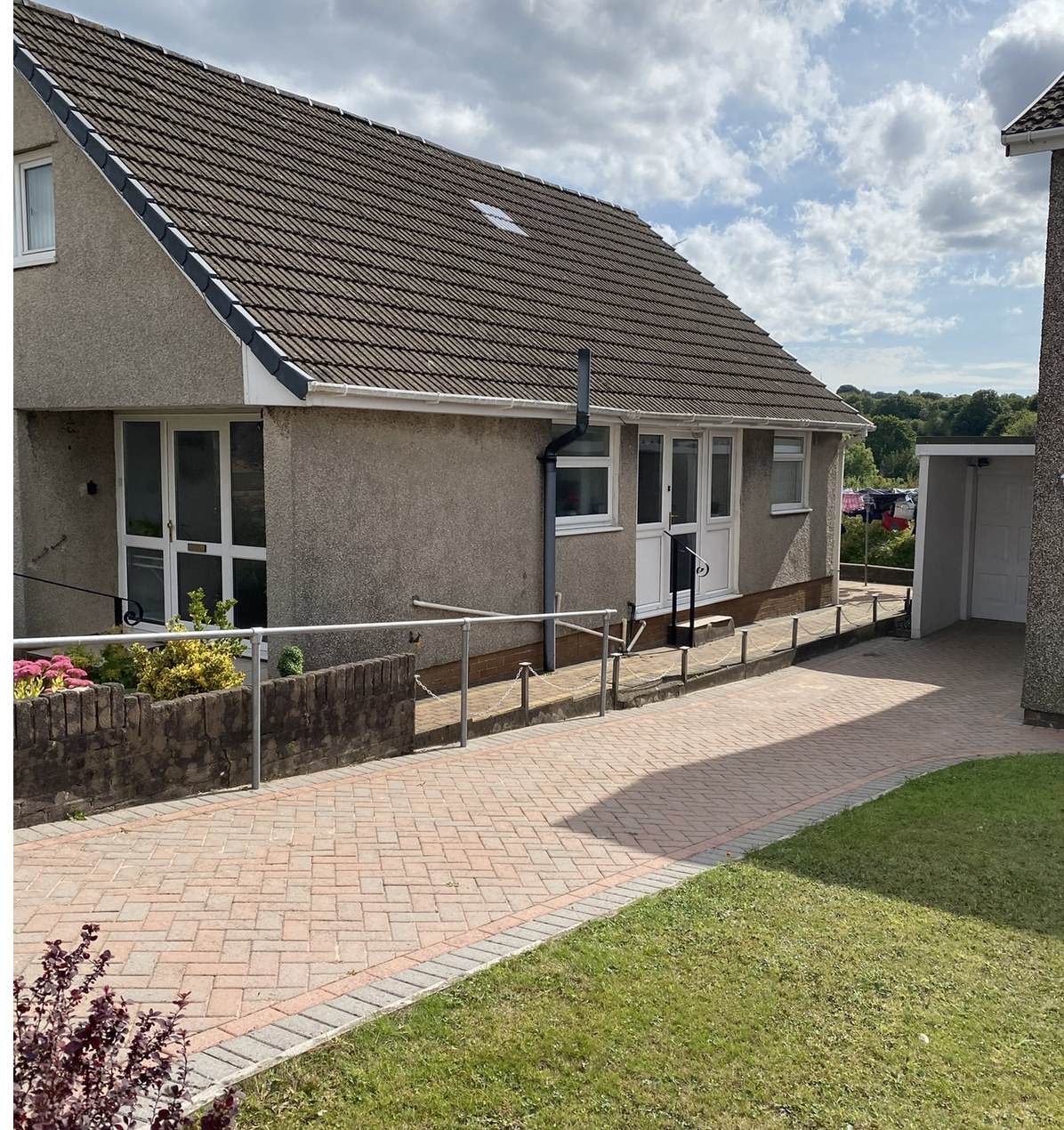 Dorma into an extra bathroom in Caerphilly — photo 9 of 10